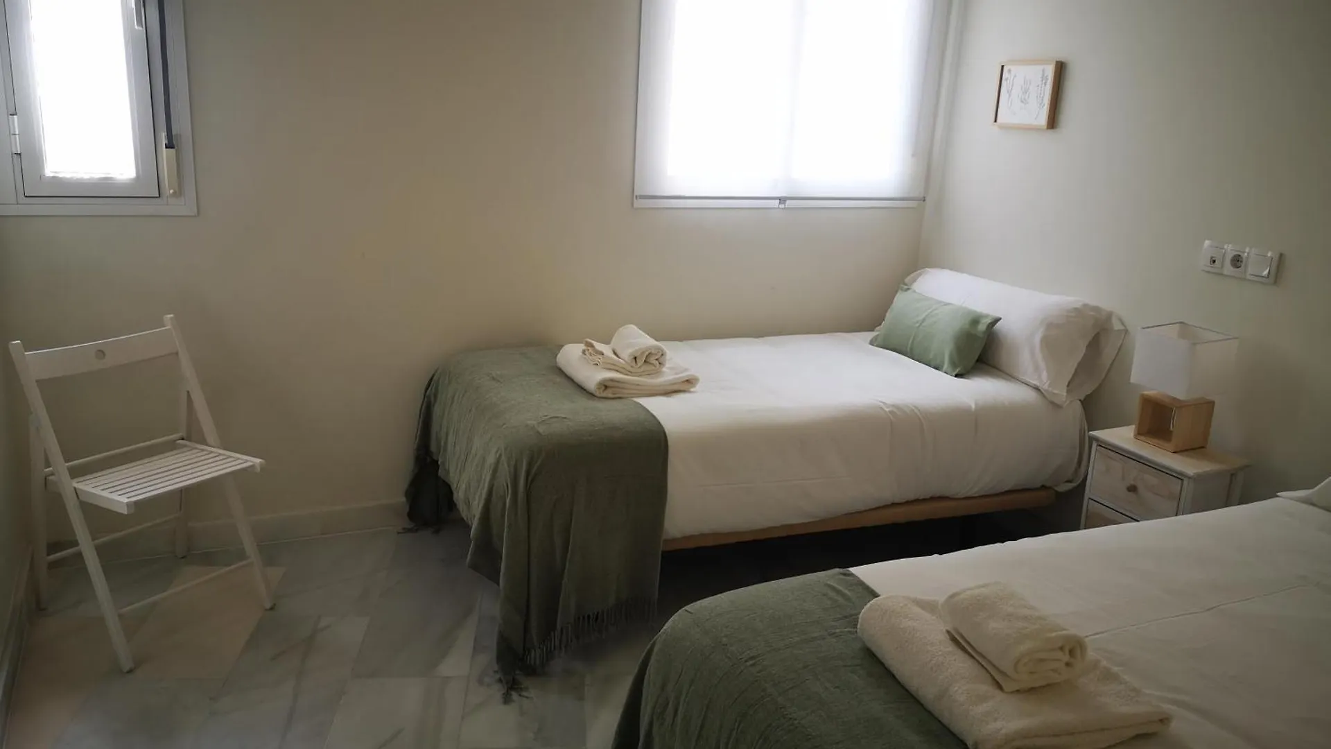 Charming Bright Apartment With Balconies On Cuesta Del Rosario Sevilla